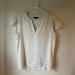 Simply Vera Vera Wang Sheer Business Casual White Ruffle Medium Top